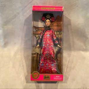 NIB Barbie Princess of China, 2001 Collector Ed.